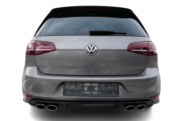 VW_Golf_2.0_TSI_R_4Motion_DSG_-_CHF_533_40_monatliche__138_498_km_2-removebg-preview